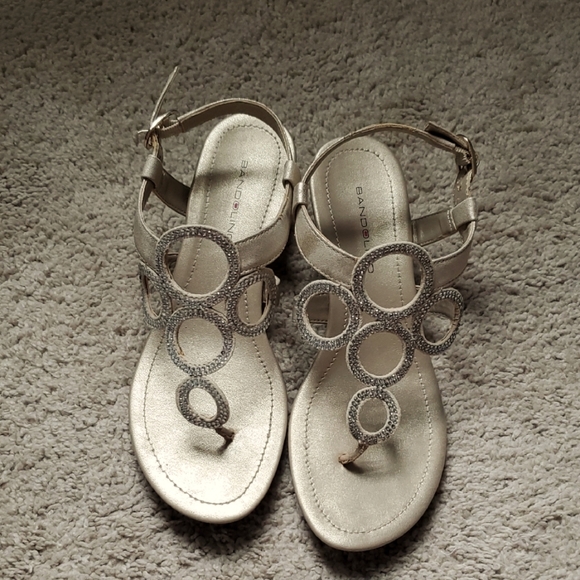 Bandolino Wedge Sandals Metallic 6 - Picture 1 of 8